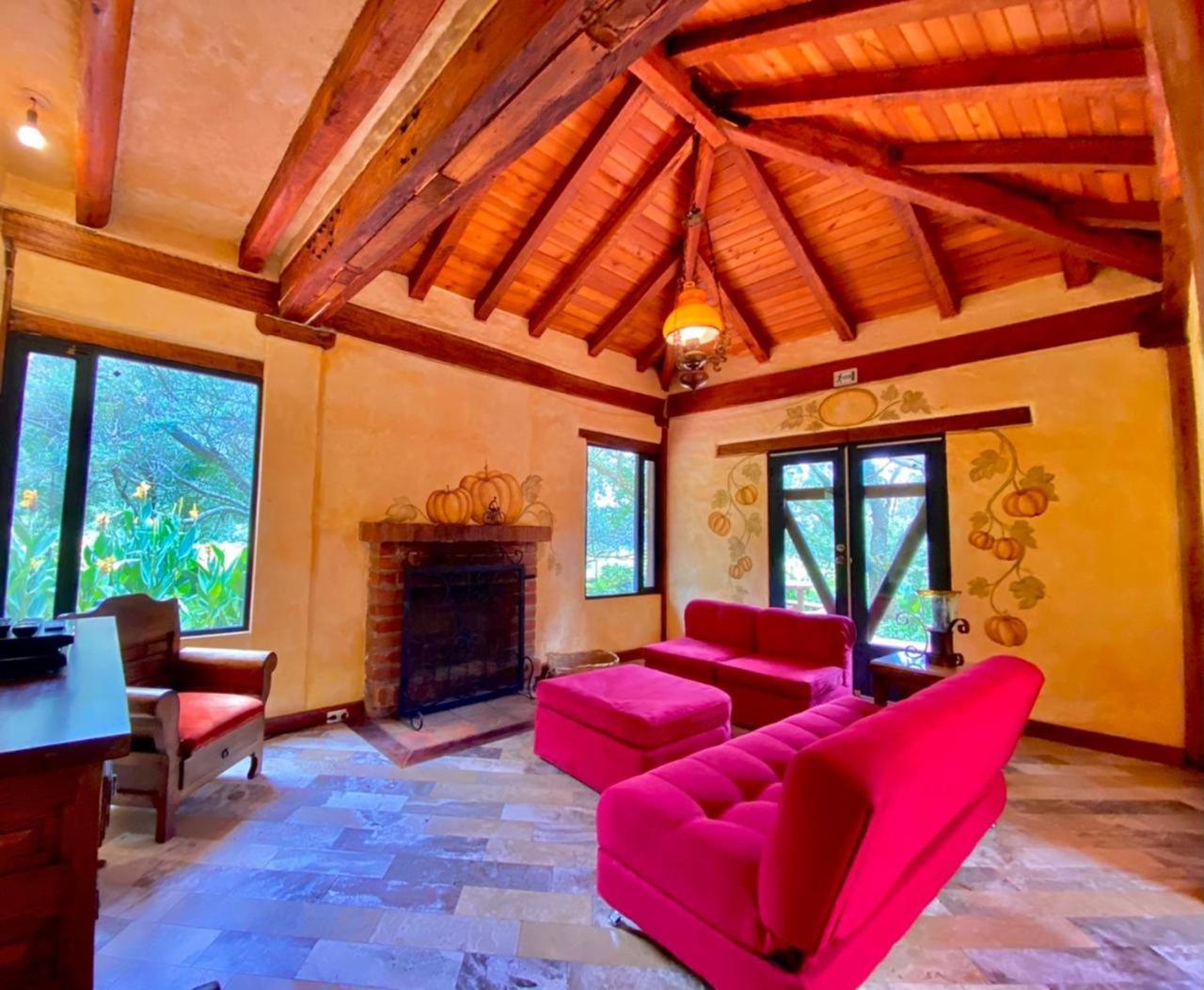 Hacienda San Juan De La Vega Bed & Breakfast Otavalo Bagian luar foto